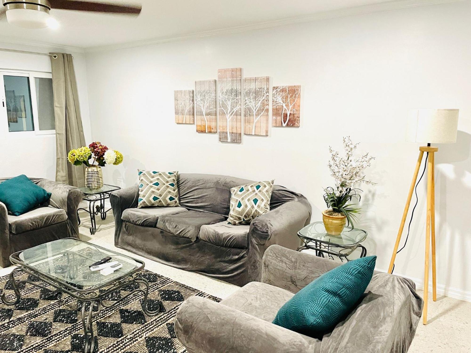 נסאו Studio, 100 Feet From The Beach מראה חיצוני תמונה